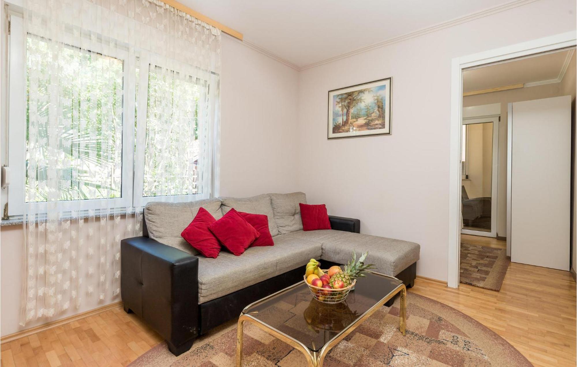 2 Bedroom Pet Friendly Apartment In Opatija Exteriér fotografie